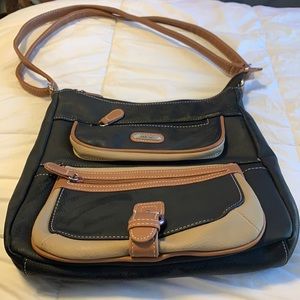 Multi Sac Purse / NWOT